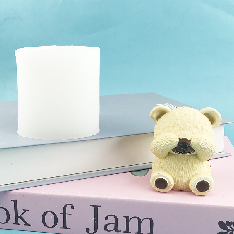 Blindfolded little bear Silico - огляд і ціна Candle Supplies Eu