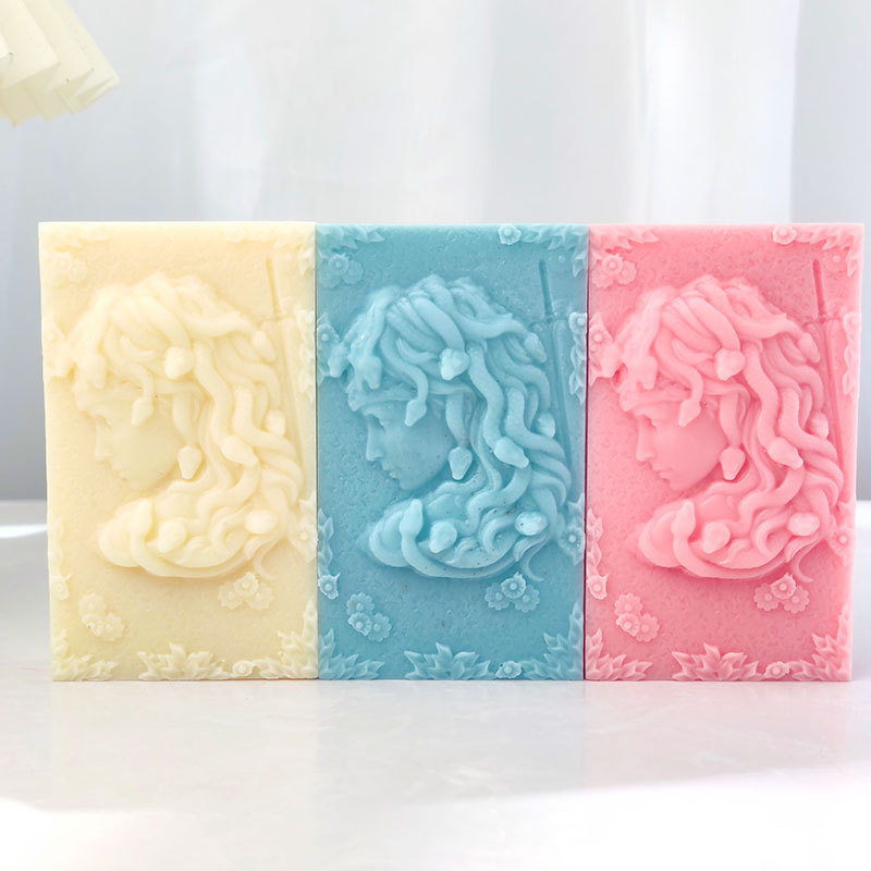 Flower Goddess Silicone Soap M - огляд і ціна Candle. Queen