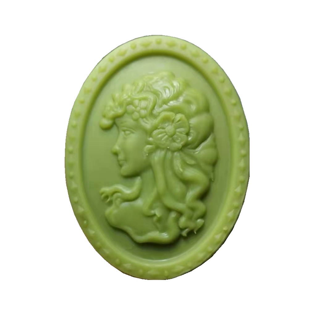Queen Soap Mold for Soap Makin - огляд і ціна Candle. Queen
