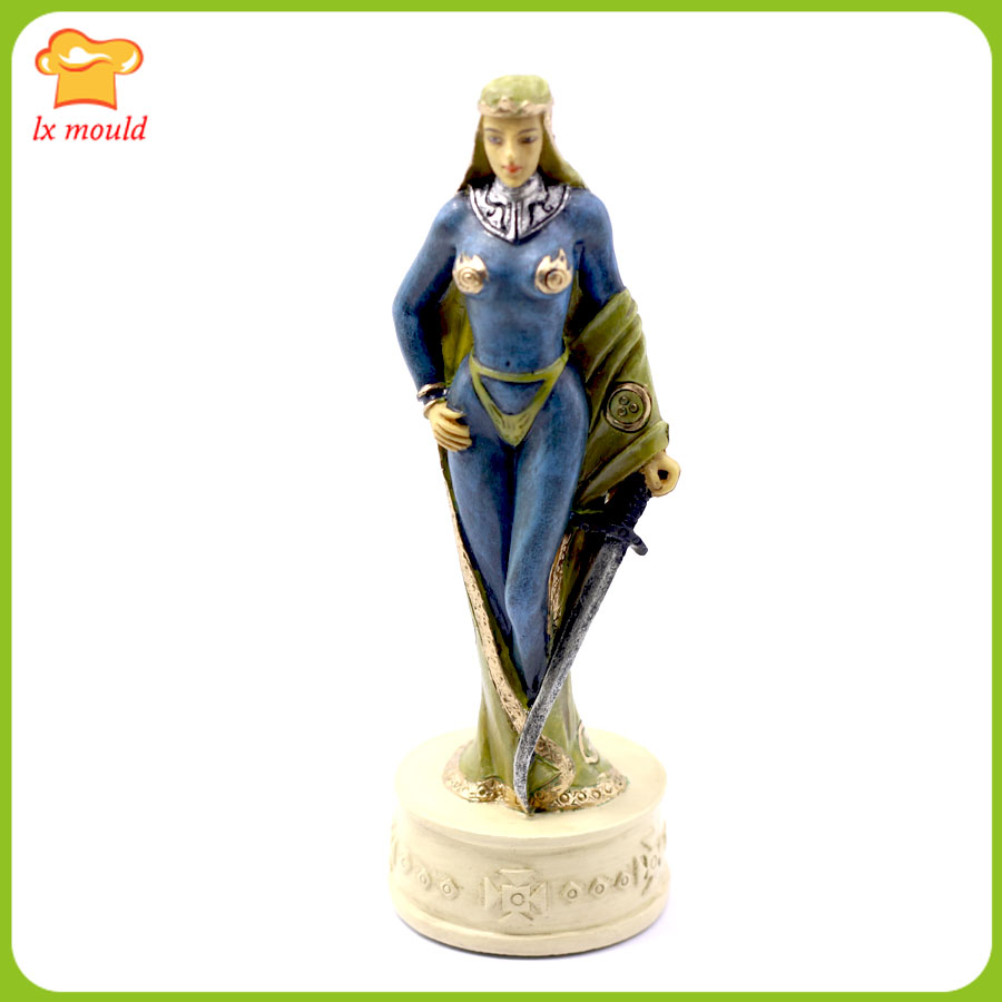 3D Chess Silicone Fondant Mold - огляд і ціна Candle. Queen
