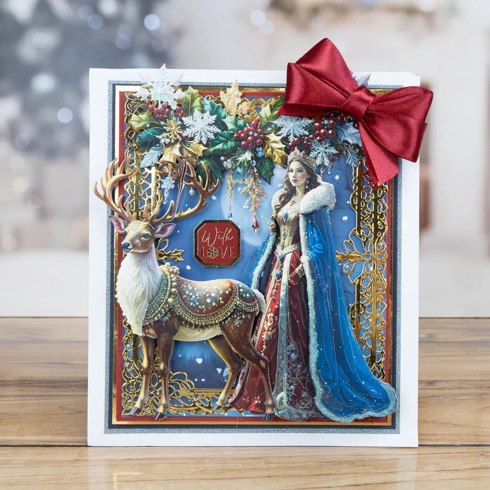 beautiful queen is dressed ver - огляд і ціна Candle. Queen