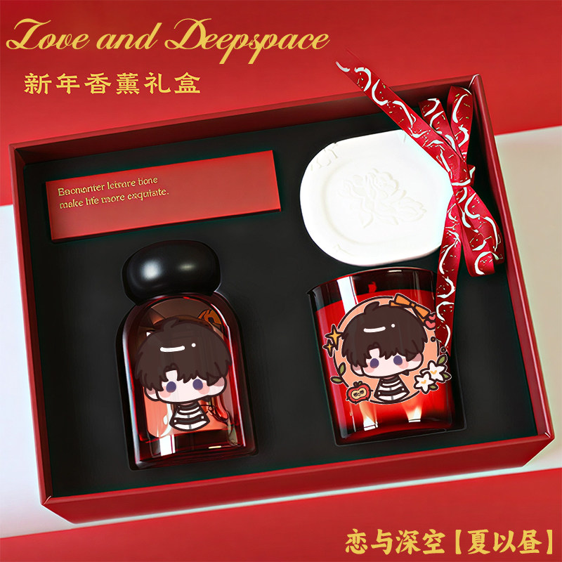 Anime Love and Deepspace Zayne - огляд і ціна Candle. Queen